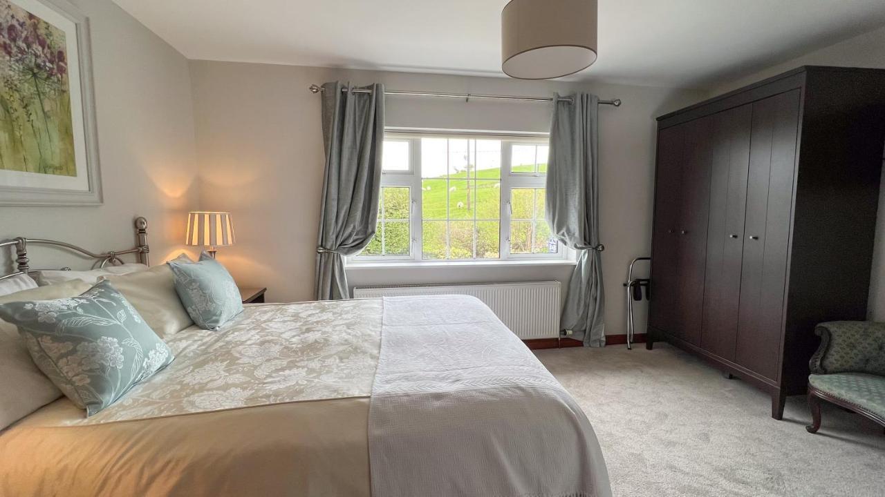 Lurgan House Bed & Breakfast เวสต์พอร์ต ภายนอก รูปภาพ